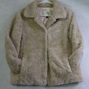 Vintage Cozy Tan Teddy Jacket, Pockets, And Clasps Hippie Vibes